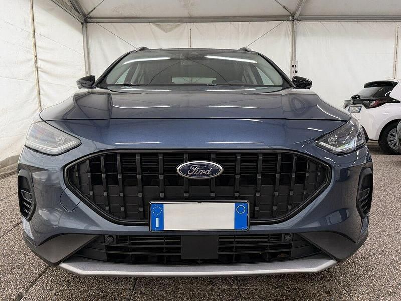Usata Ford Focus Active 125 CV (91 kW) 2022 Blu SUV