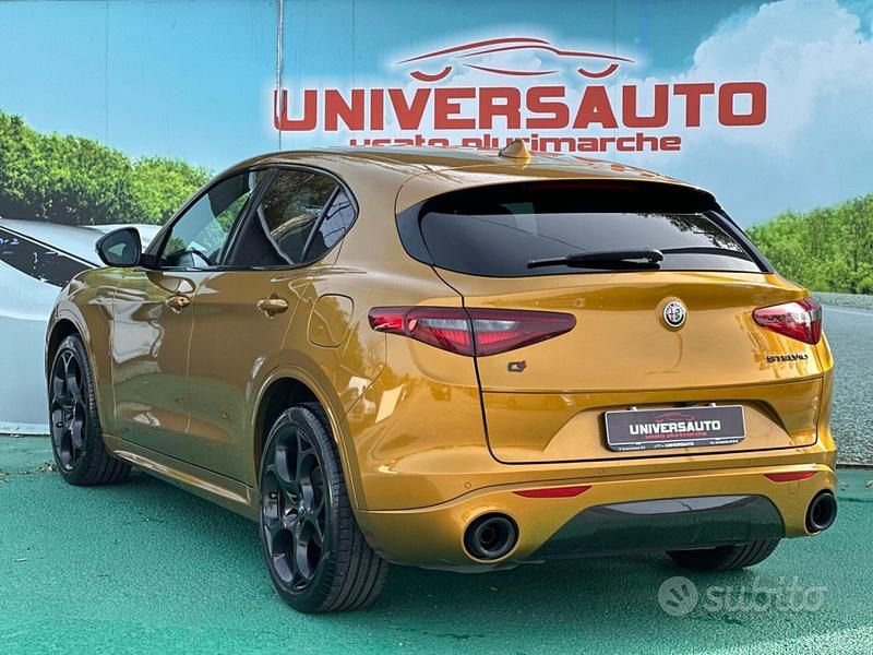 Usata Alfa Romeo Stelvio Veloce 210 CV (154 kW) 2021 Giallo SUV