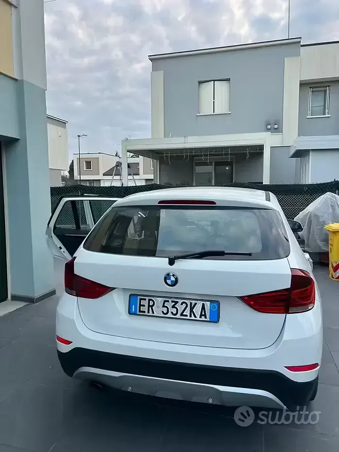 Usata BMW X1 163 CV (119 kW) 2013 Bianco SUV