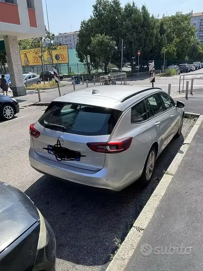 Usata Opel Insignia Sport 120 CV (88 kW) 2017 Grigio Station wagon