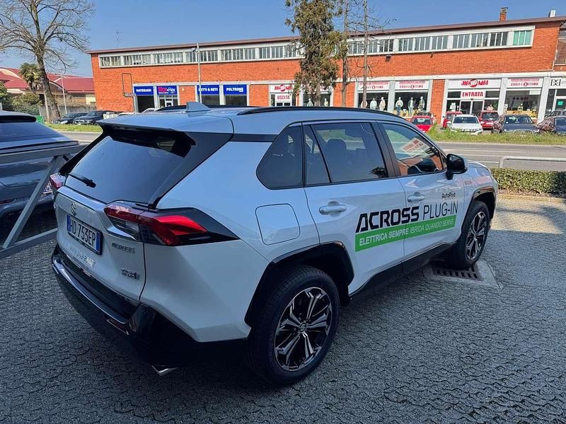 Usata Suzuki Across 185 CV (136 kW) 2025 Rosso met. SUV
