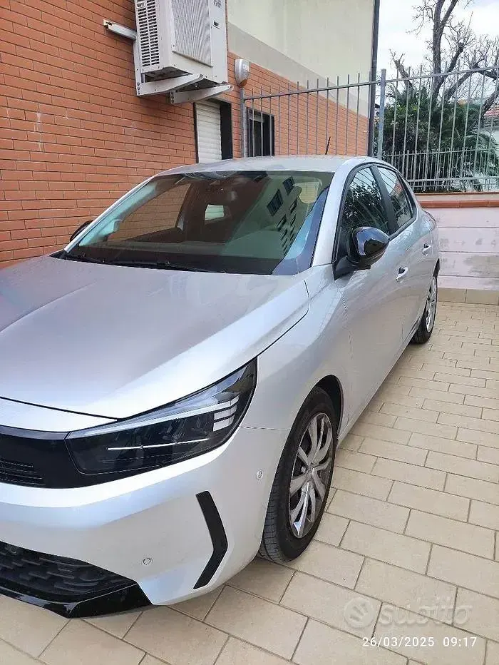Usata Opel Corsa 75 CV (55 kW) 2024 Grigio Utilitaria