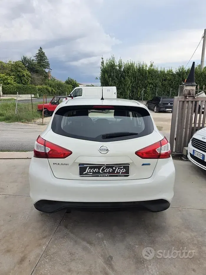 Usata Nissan Pulsar N-Connecta 110 CV (80 kW) 2015 Bianco Utilitaria