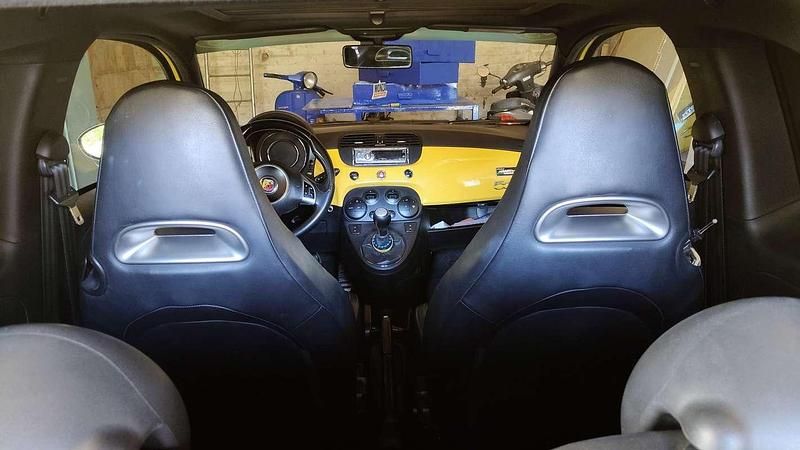 Usata Abarth 500 135 CV (99 kW) 2009 Utilitaria