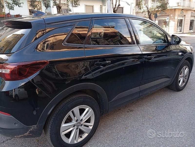 Usata Opel Grandland X 131 CV (96 kW) 2021 Nero SUV