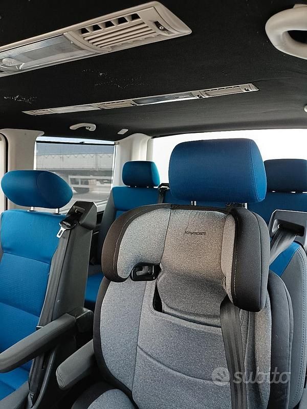 Usata VW Multivan 174 CV (127 kW) 2004 Furgone