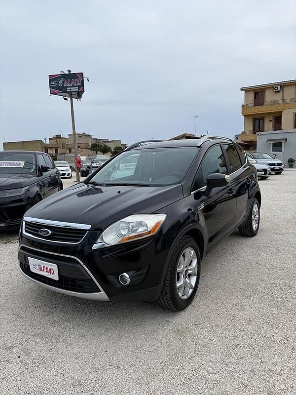 Usata Ford Kuga Titanium 140 CV (102 kW) 2011 Nero SUV