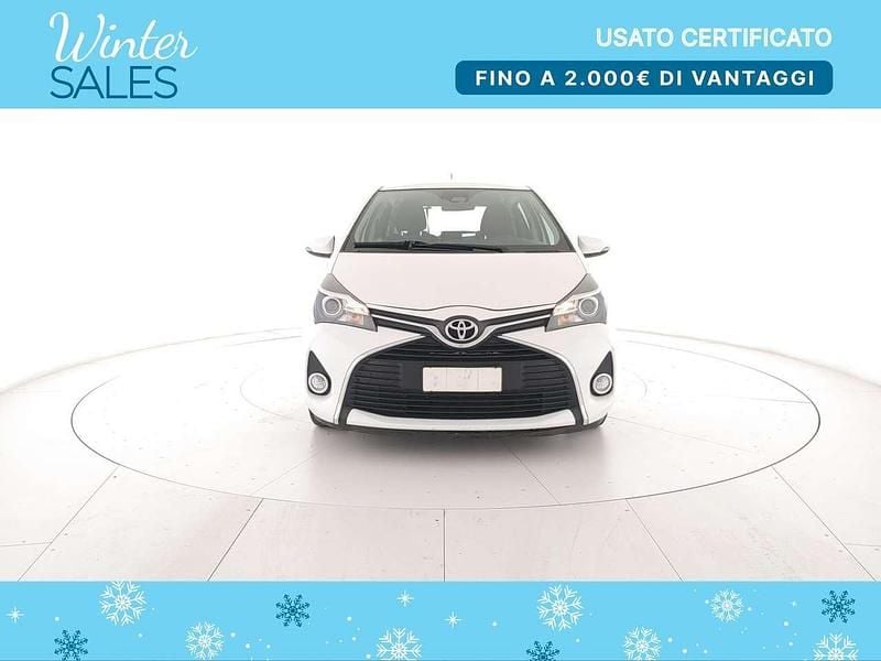 Usata Toyota Yaris Active 69 CV (50 kW) 2017 Bianco Berlina