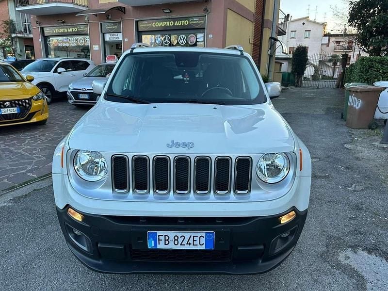 Usata Jeep Renegade Limited 140 CV (102 kW) 2015 Bianco SUV