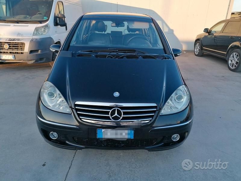 Usata Mercedes A180 Avantgarde 108 CV (79 kW) 2006 Nero Berlina
