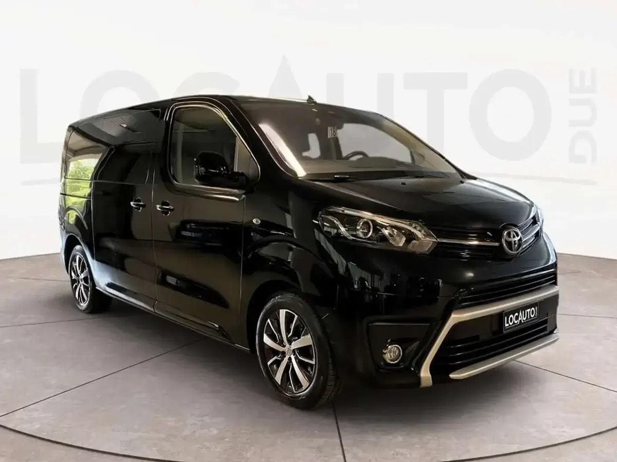Usata Toyota Proace Verso Luxury 177 CV (130 kW) 2020 Nero Station wagon