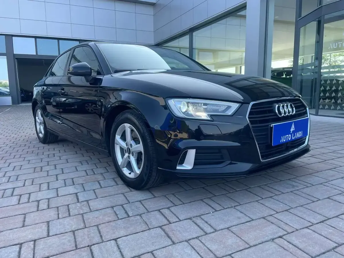 Usata Audi A3 Business 150 CV (110 kW) 2019 Other Berlina