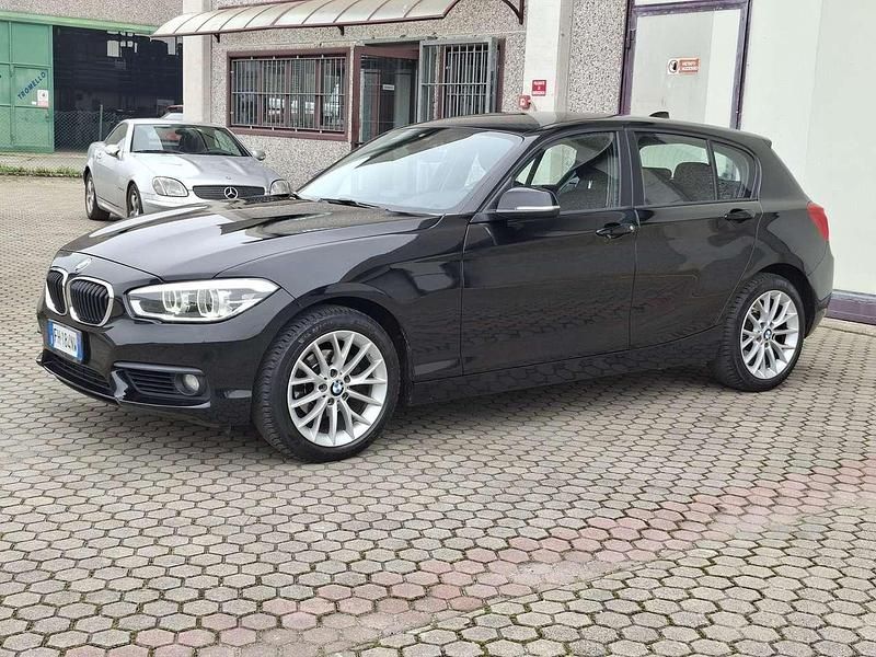 Usata BMW 118 150 CV (110 kW) 2016 Nero Utilitaria