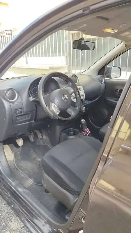 Usata Nissan Micra 75 CV (55 kW) 2011 Nero Utilitaria