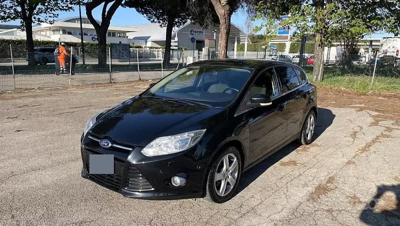 Usata Ford Focus Titanium 116 CV (85 kW) 2013 Nero Berlina