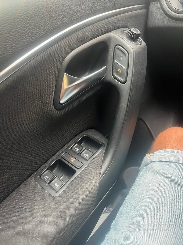 Usata VW Polo 75 CV (55 kW) 2017 Bianco Utilitaria