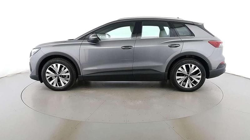 Usata Audi Q4 e-tron Business 77 kW (105 CV) 2023 Grigio taifun metallizzato SUV