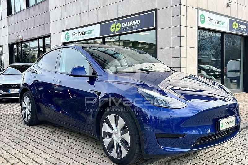 Blu Usata 2023 Tesla Model Y RWD SUV | 32.500 € (Buon prezzo) - Immagine 1/4