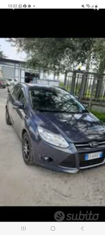 Usata Ford Focus 116 CV (85 kW) 2013 Blu Station wagon