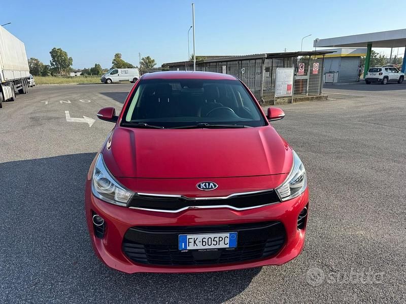 Usata Kia Rio Active 2018 Rosso Berlina