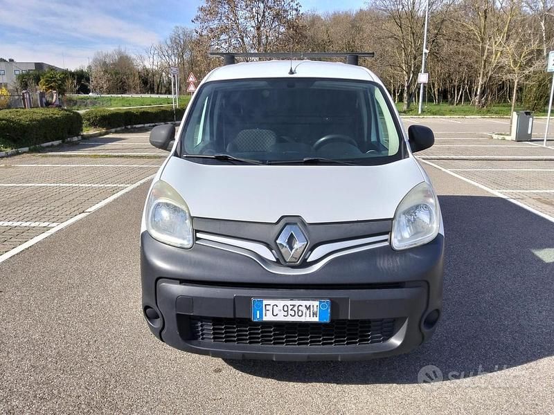 Usata Renault Kangoo 90 CV (66 kW) 2016 Bianco Monovolume