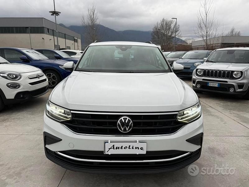 Usata VW Tiguan Life 122 CV (89 kW) 2021 Bianco SUV
