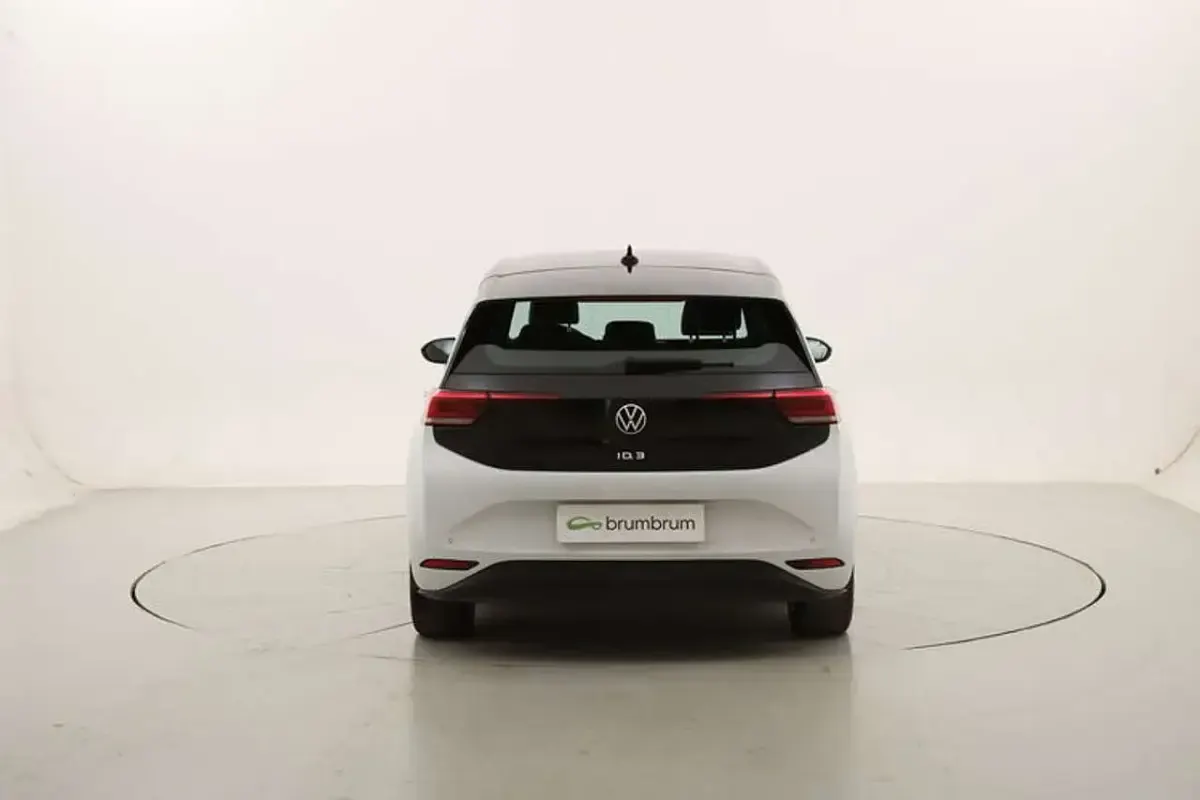 Usata VW ID.3 Pro Performance 69 kW (95 CV) 2023 Bianco Utilitaria