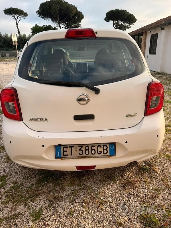 Usata Nissan Micra 80 CV (58 kW) 2013 Bianco Utilitaria