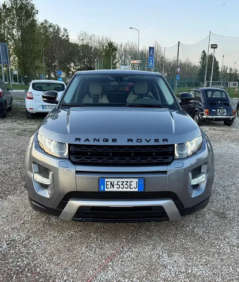 Usata Land Rover Range Rover evoque Dynamic 150 CV (110 kW) 2012 Grigio SUV