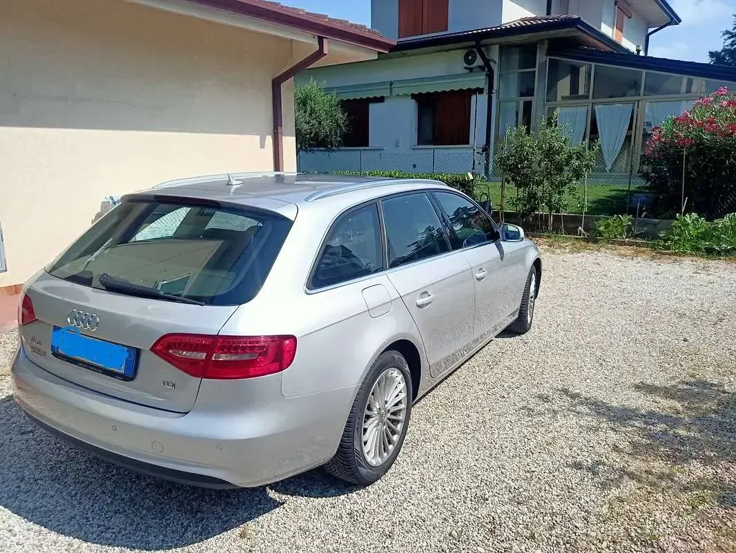 Usata Audi A4 Ambiente 143 CV (105 kW) 2013 Argento Station wagon