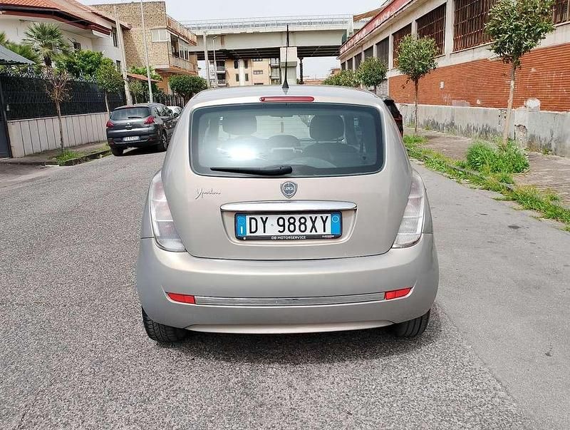 Usata Lancia Ypsilon 77 CV (56 kW) 2009 Utilitaria