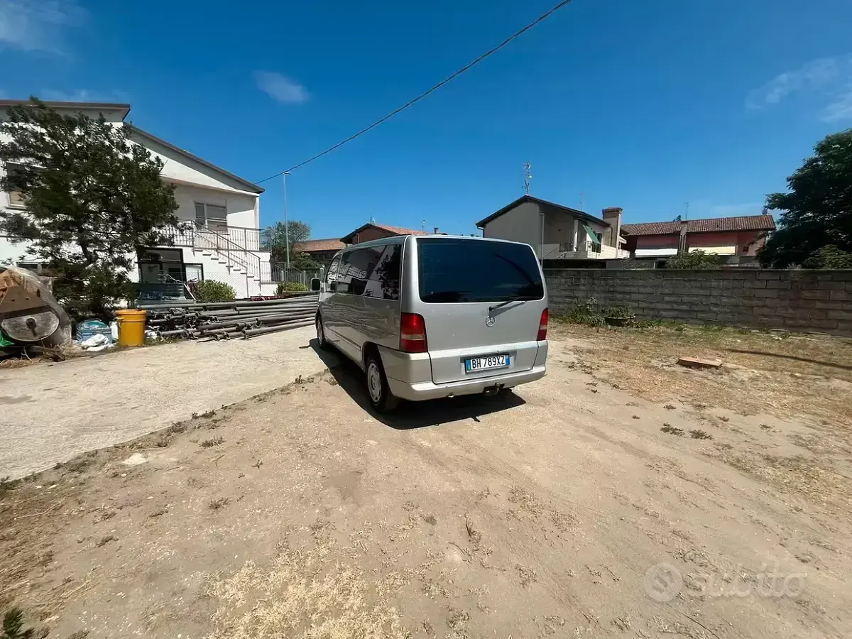 Usata Mercedes Vito 102 CV (75 kW) 2000 Furgone