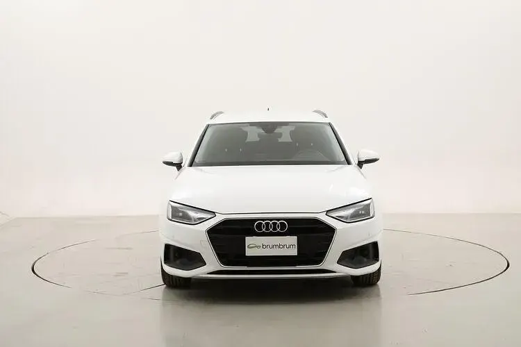 Occasion Audi A4 Business 163 PK (119 kW) 2021 Wit Stationwagen