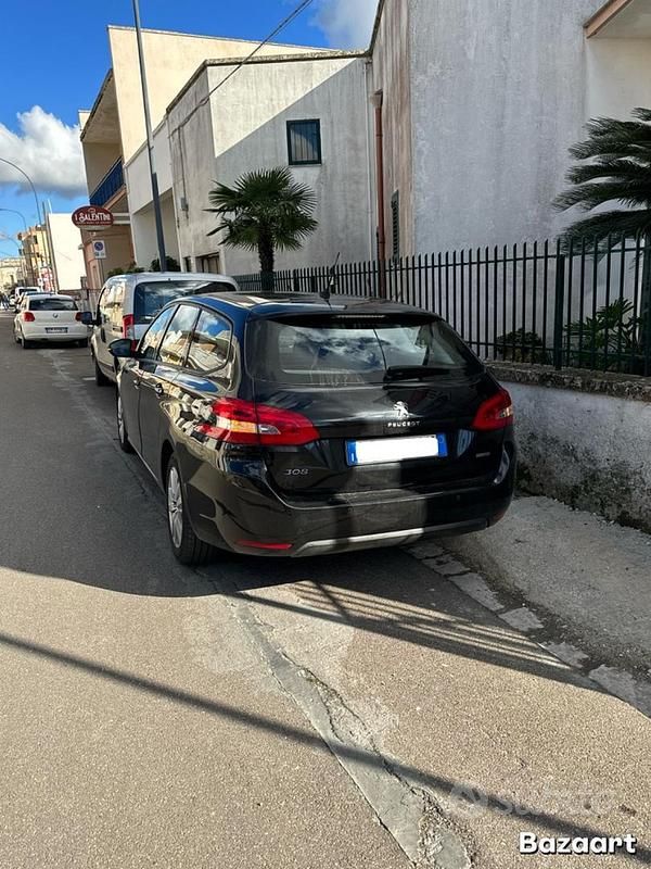 Usata Peugeot 308 SW 2016 Nero Station wagon