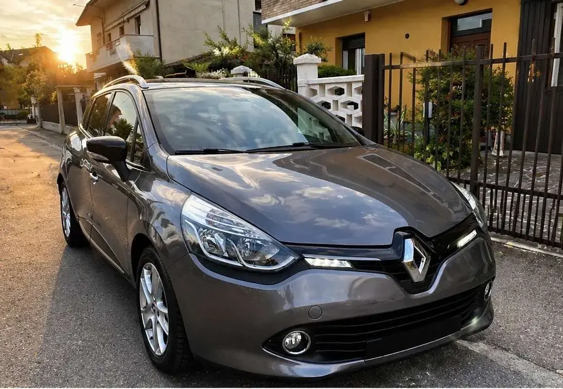 Usata Renault Clio GrandTour 75 CV (55 kW) 2013 Station wagon