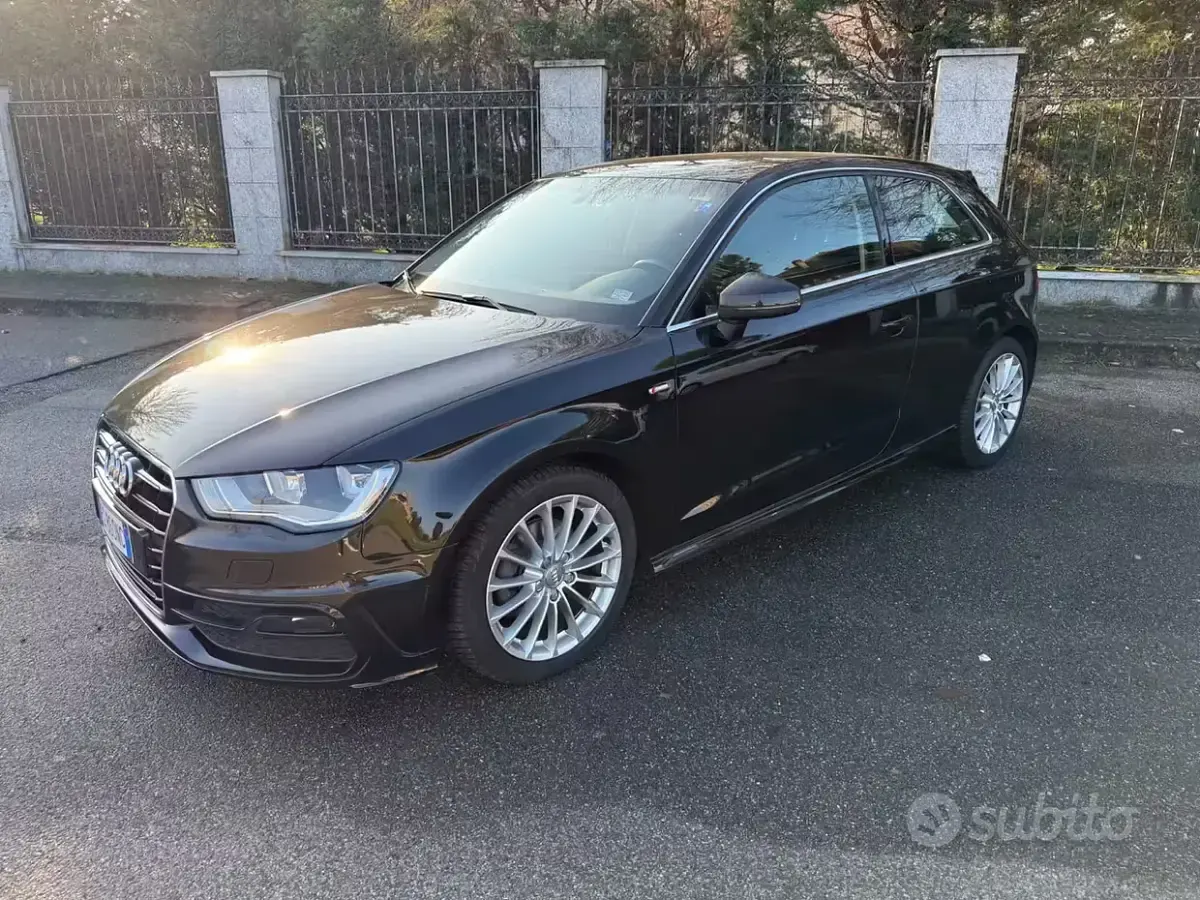 Usata Audi A3 Ambiente 150 CV (110 kW) 2015 Nero Berlina