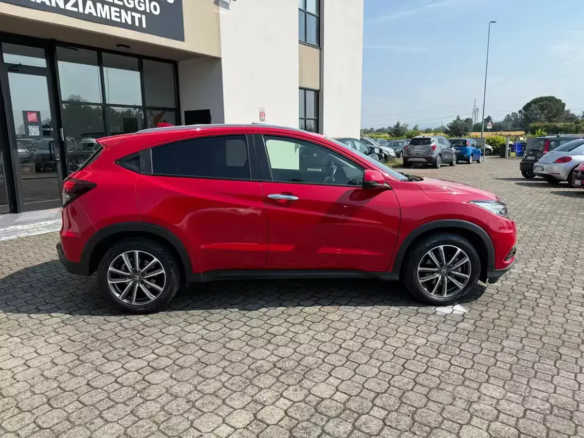 Usata Honda HR-V Executive 131 CV (96 kW) 2019 Rosso SUV