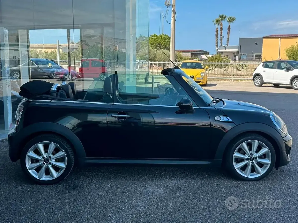 Usata Mini Cooper S Roadster 184 CV (135 kW) 2013 Nero Cabrio