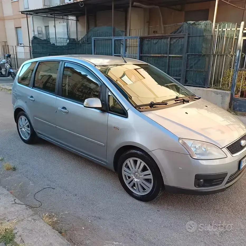 Usata Ford C-MAX Ghia 109 CV (80 kW) 2004 Grigio Monovolume