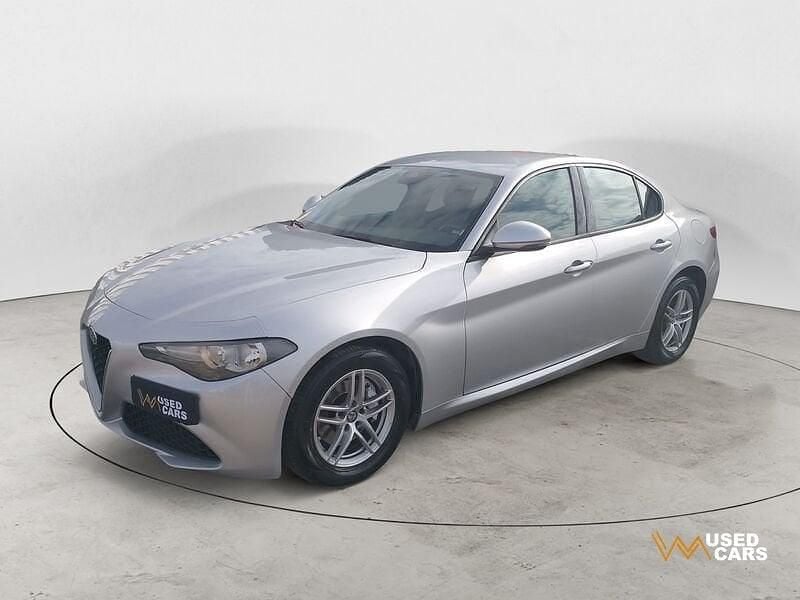 Usata Alfa Romeo Giulia Business 150 CV (110 kW) 2018 Grigio Berlina