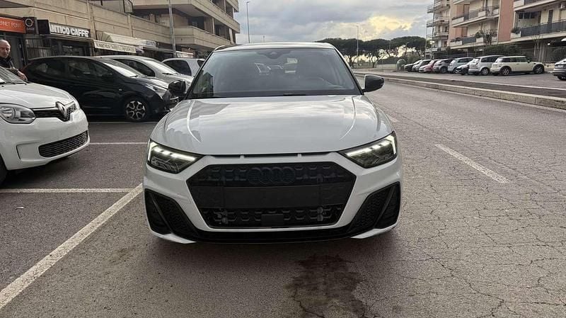 Bianco Usata 2025 Audi A1 Sportback S-Line Utilitaria | 22.900 € (Super prezzo) - Immagine 1/4
