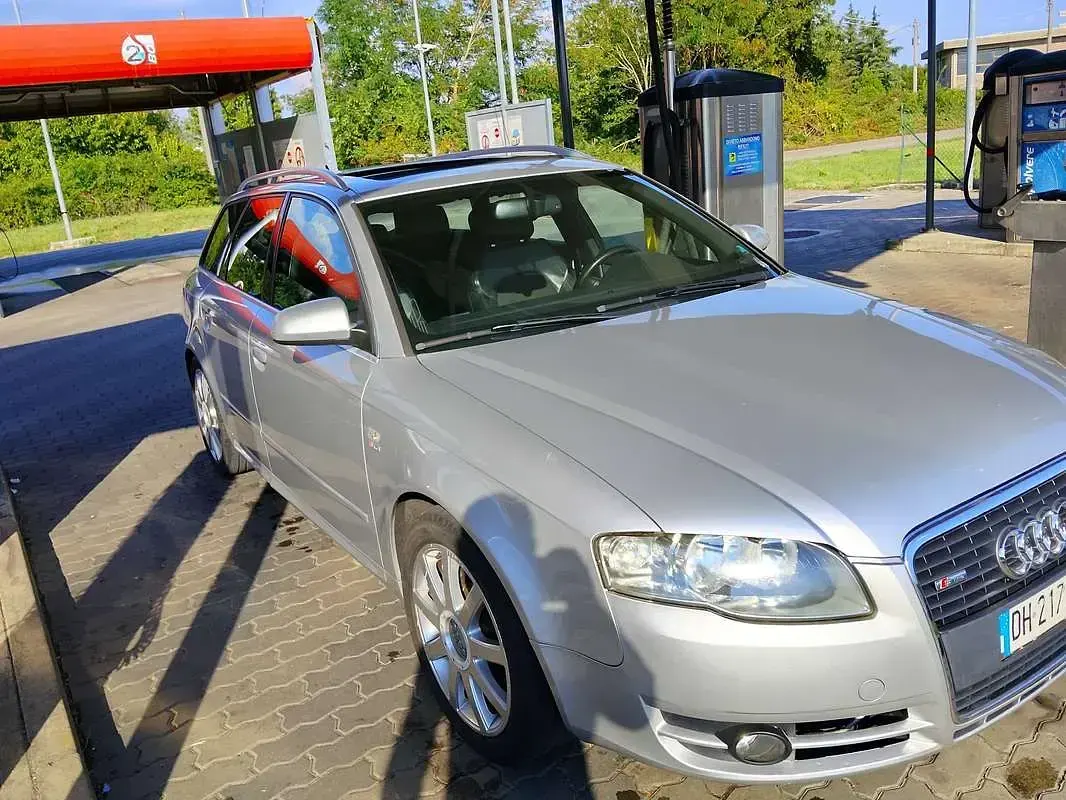 Usata Audi A4 Ambiente 140 CV (102 kW) 2007 Argento Station wagon