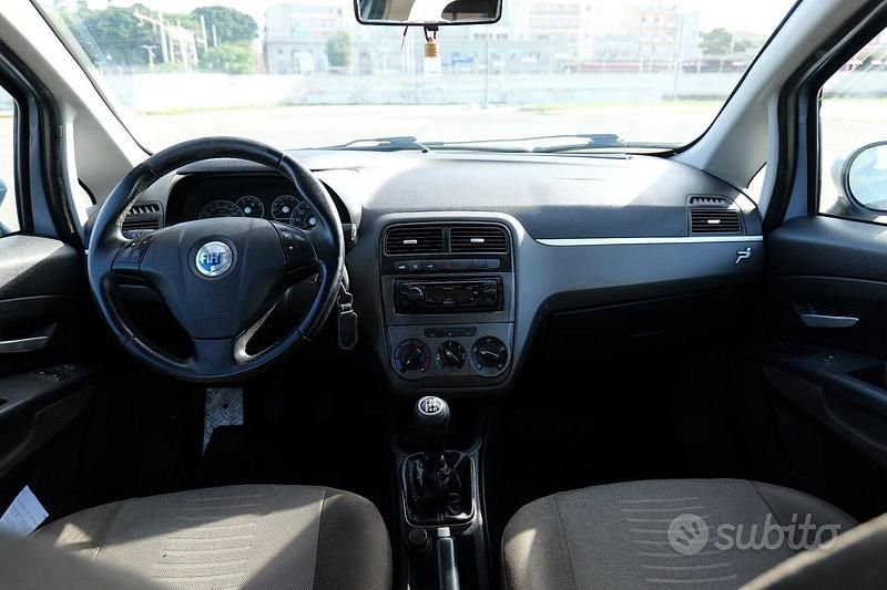 Usata Fiat Grande Punto 75 CV (55 kW) 2007 Utilitaria
