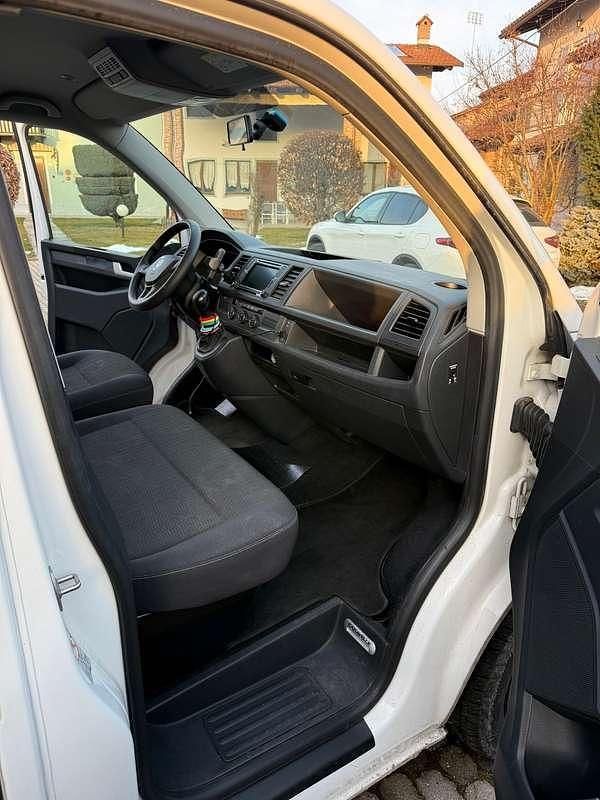 Usata VW Caravelle 150 CV (110 kW) 2019 Bianco Furgone