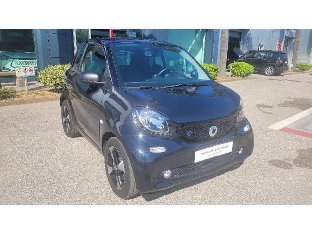 Nero(met.) Usata 2019 Smart ForTwo Electric Drive Passion Tre volumi | 11.500 € (Buon prezzo) - Immagine 1/4