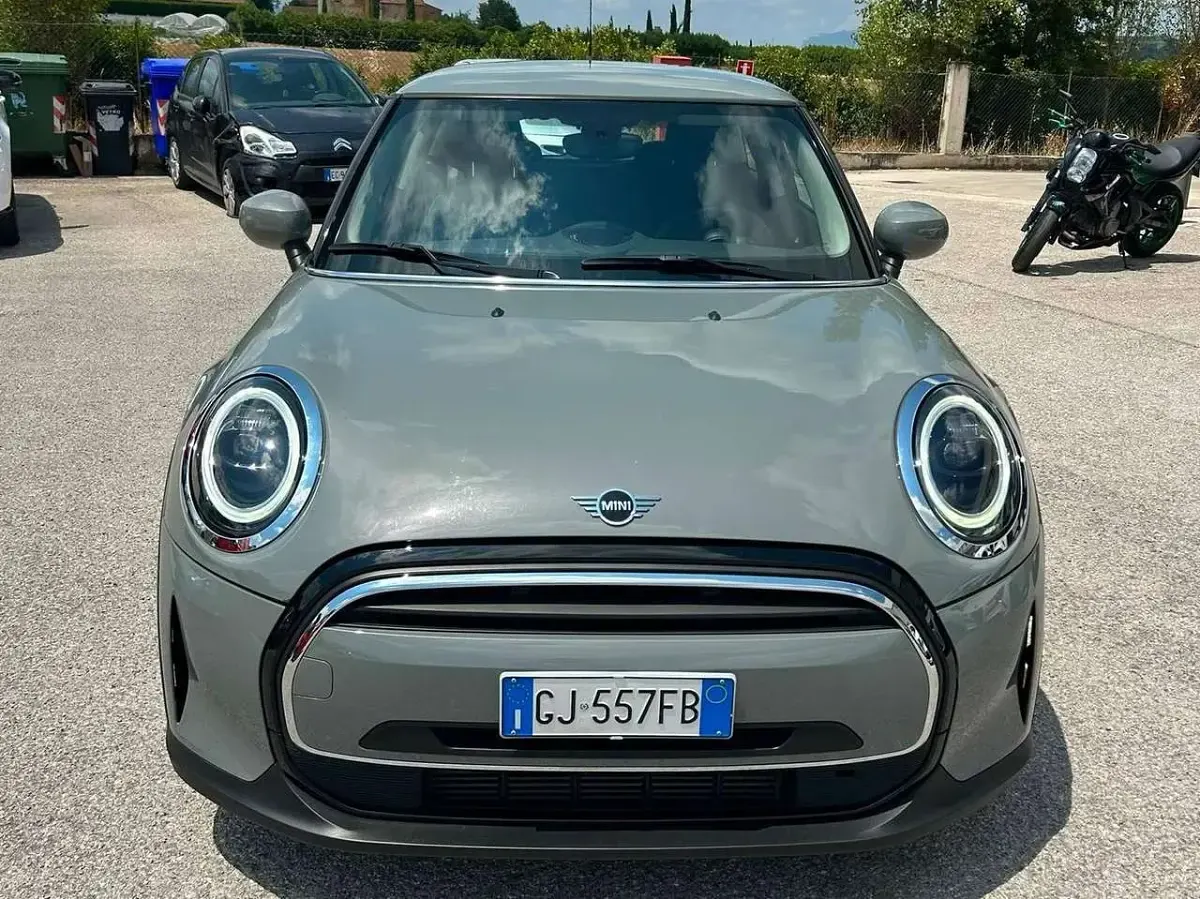 Usata Mini ONE Classic 75 CV (55 kW) 2022 Grigio Utilitaria