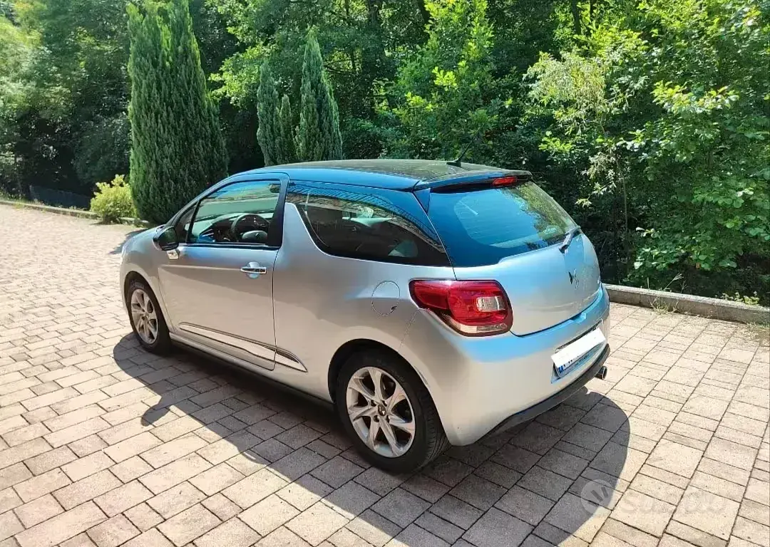 Usata DS Automobiles DS3 So Chic 99 CV (72 kW) 2017 Grigio Utilitaria