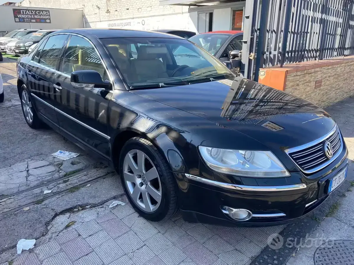Usado VW Phaeton 224 CV (164 kW) 2005 Negro Berlina