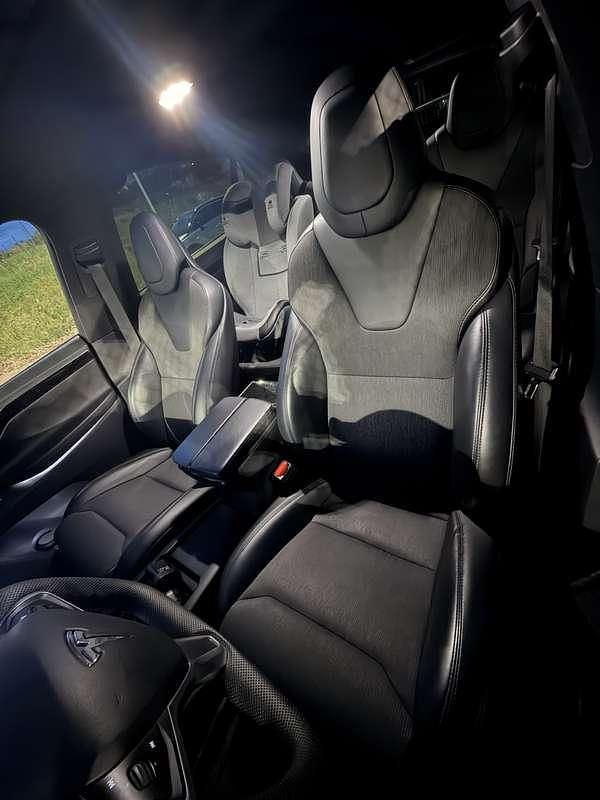 Usata Tesla Model X 158 kW (215 CV) 2018 SUV