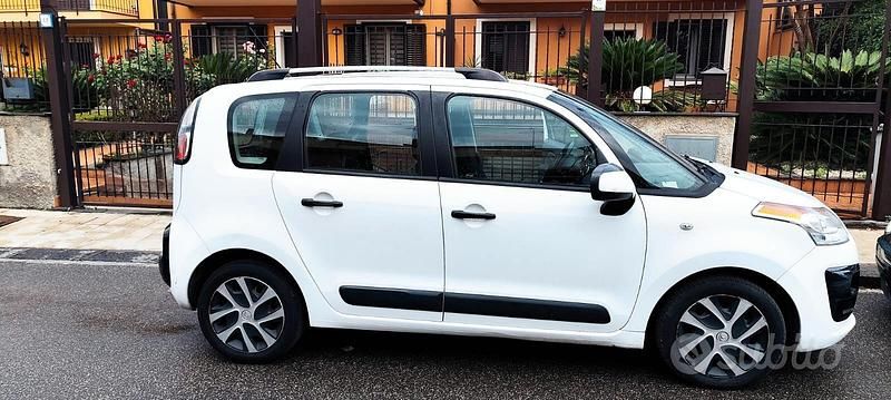 Usata Citroën C3 Picasso 92 CV (67 kW) 2015 Bianco Monovolume